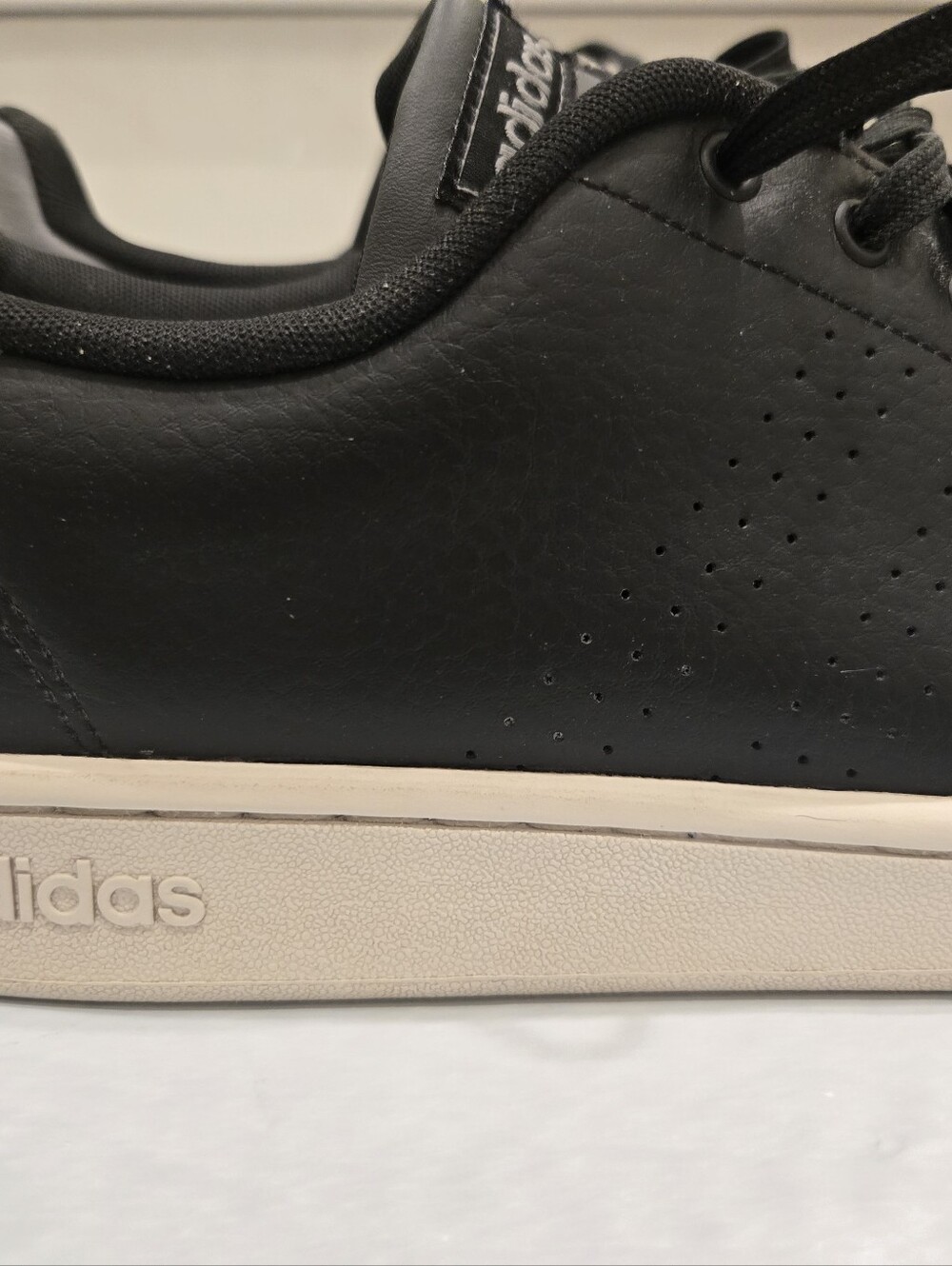 adidas Black Leather Low-Top Sneakers with Cream Sole size14 Men - Picture 5 of 13